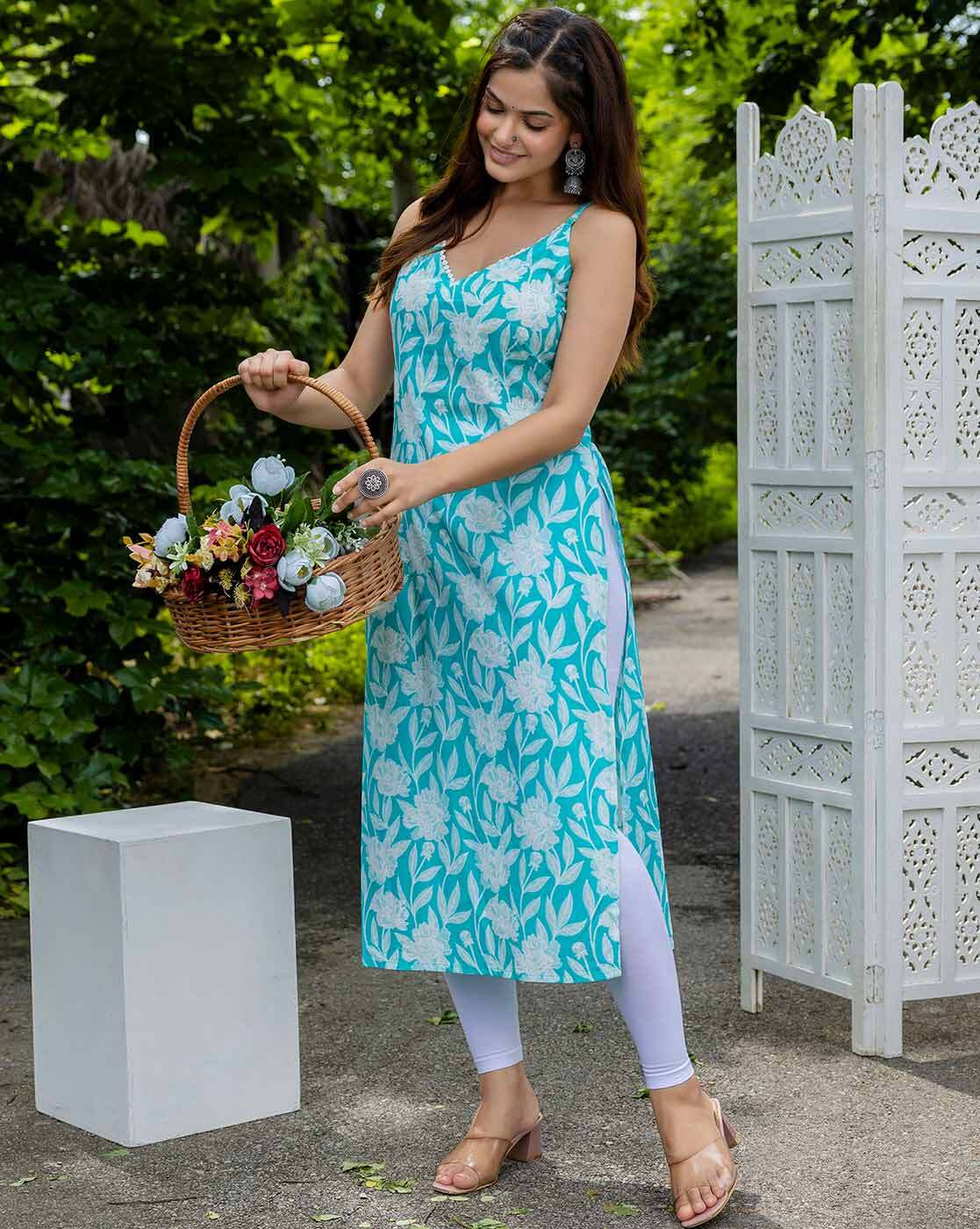 Women Floral Print Pure Cotton Straight Sleeveless Kurta