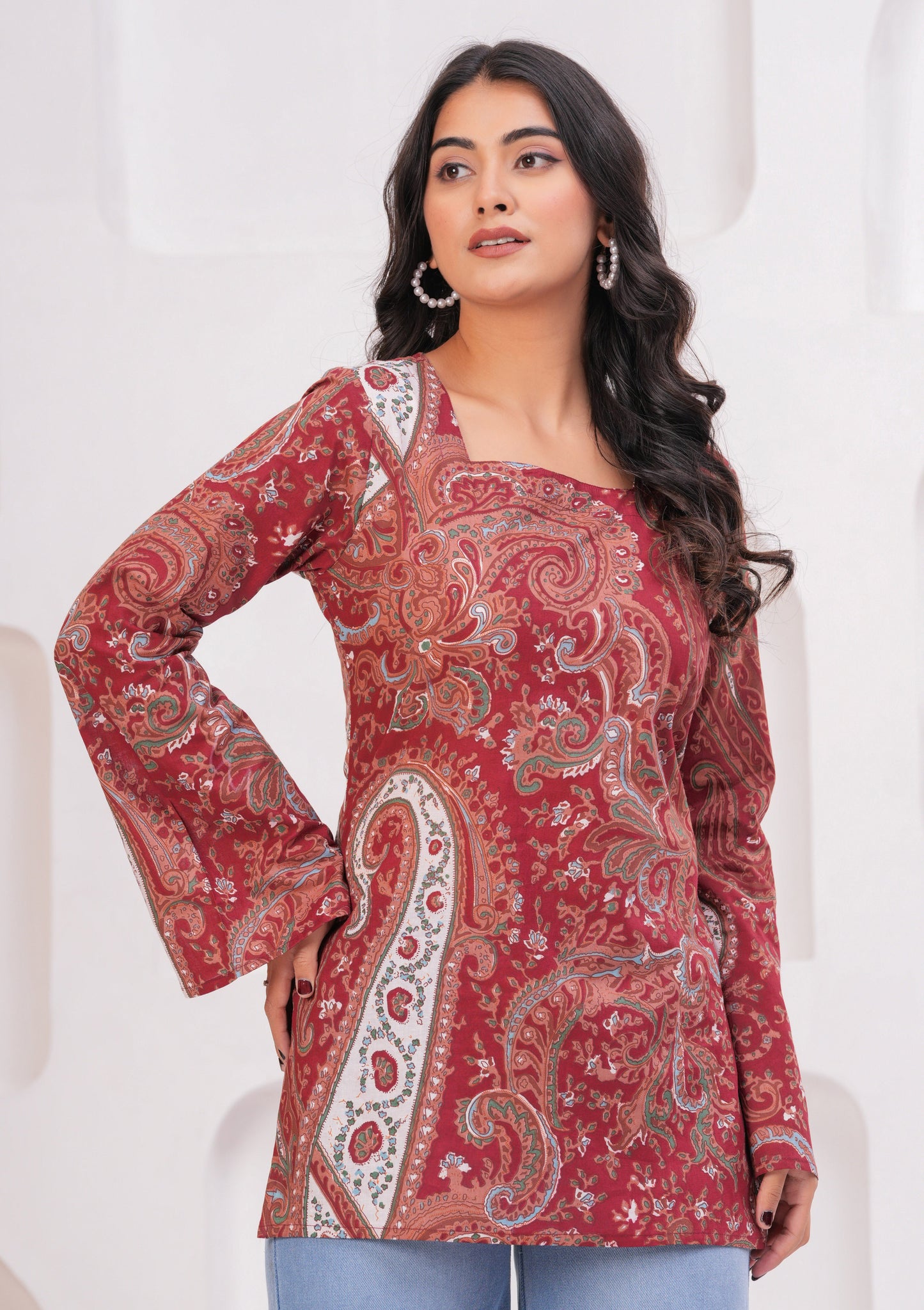 Bellnow Trendy Square Neck Printed Top for Women