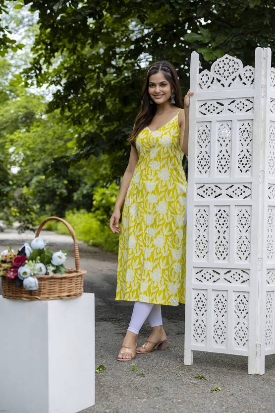 Women Floral Print Pure Cotton Straight Sleeveless Kurta