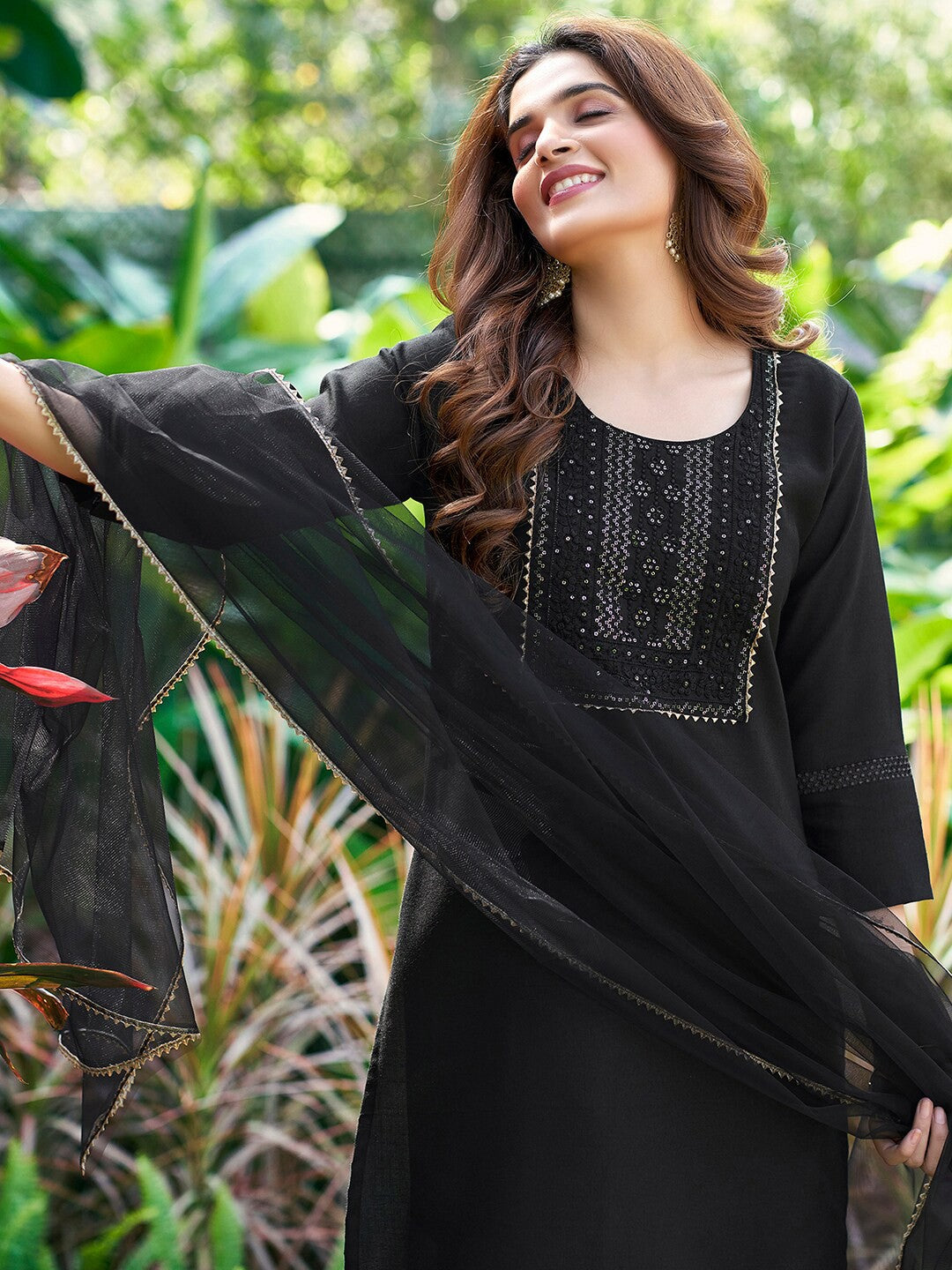 Floral Yoke Design Regular Sequinned Round Neck Kurta Pant With Dupatta Set
