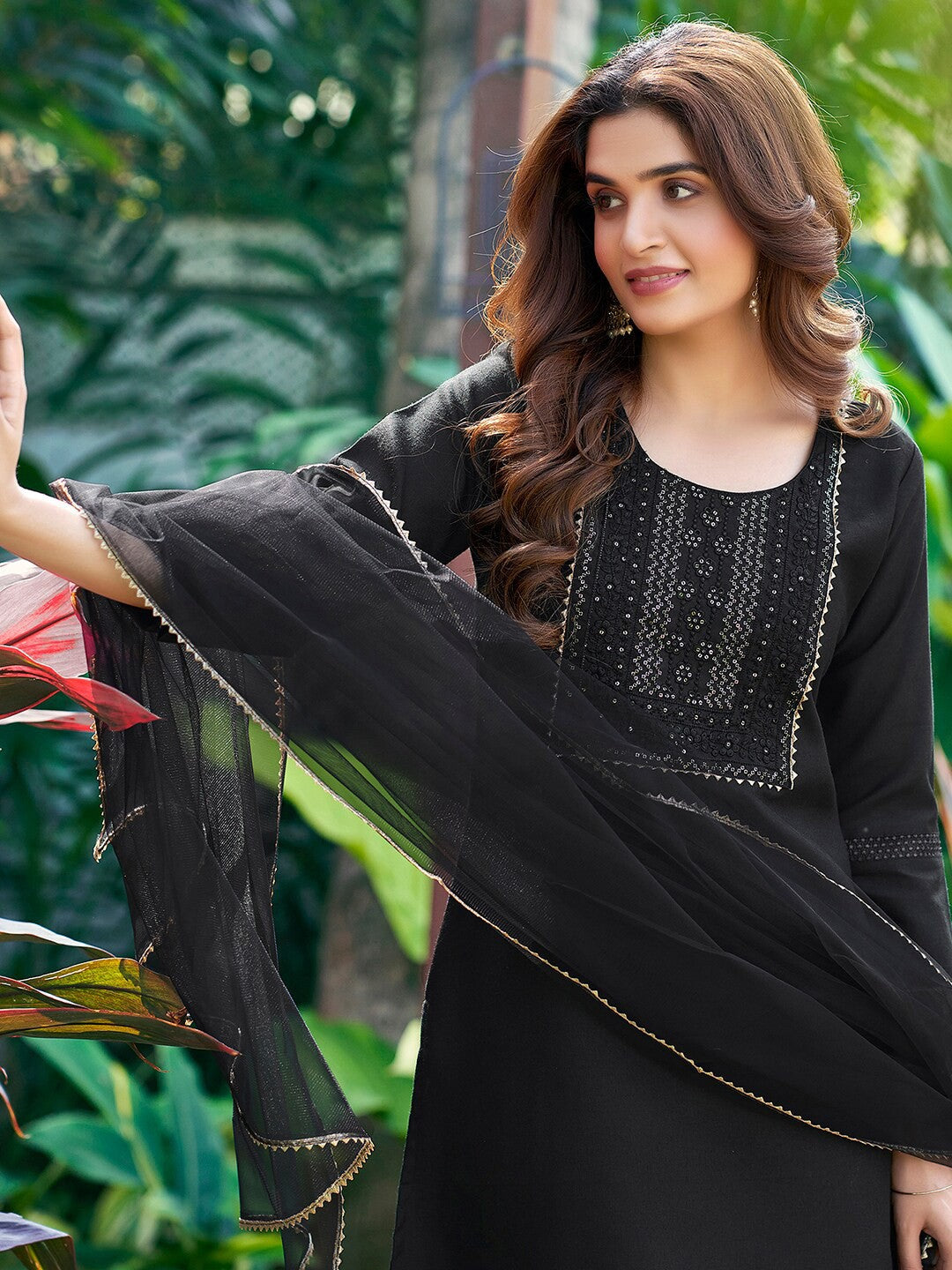Floral Yoke Design Regular Sequinned Round Neck Kurta Pant With Dupatta Set