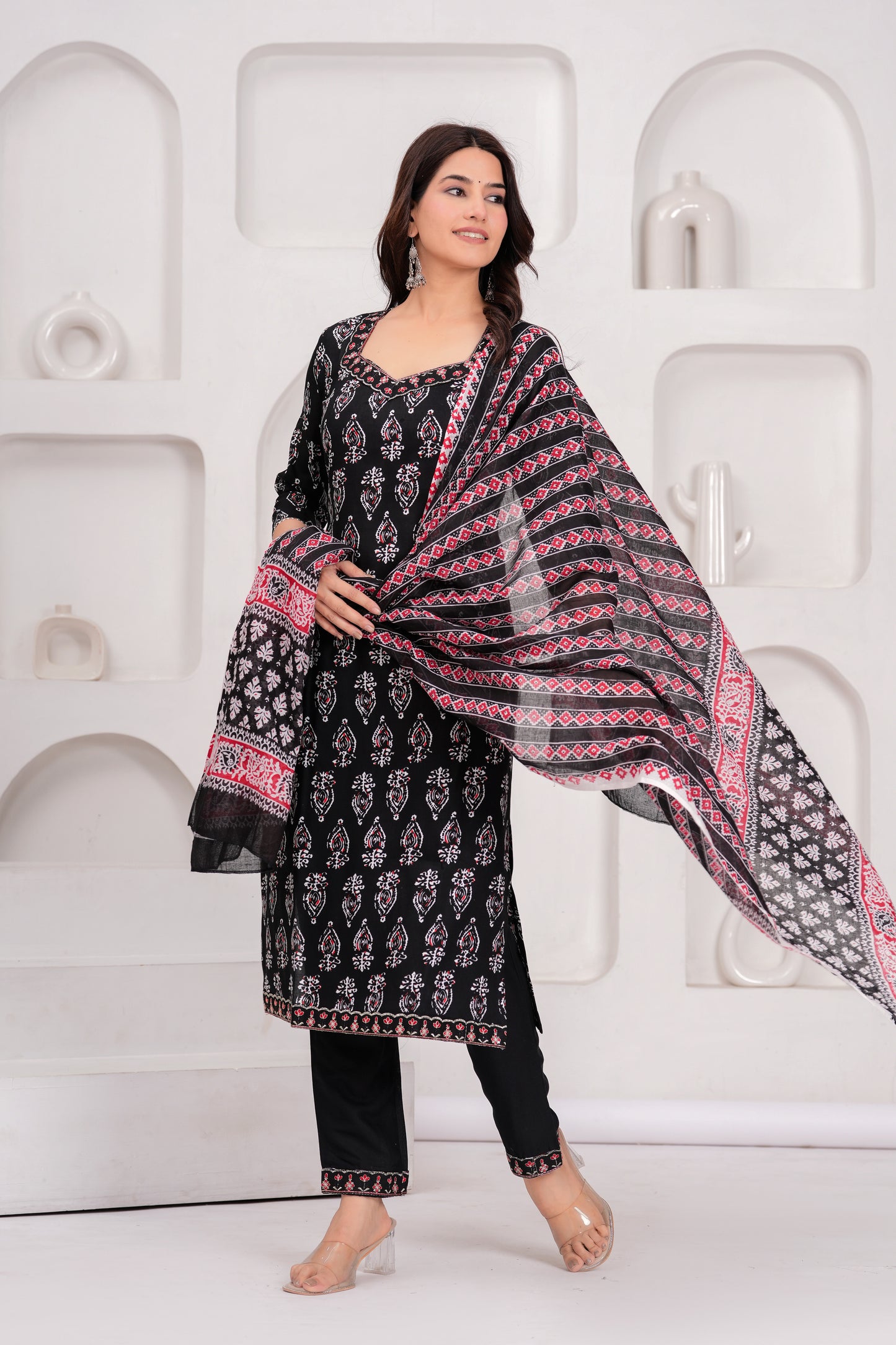 Black & Red Printed Kurta Set with Dupatta – Elegant Ethnic Wear