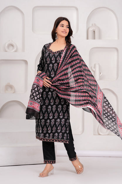 Black & Red Printed Kurta Set with Dupatta – Elegant Ethnic Wear