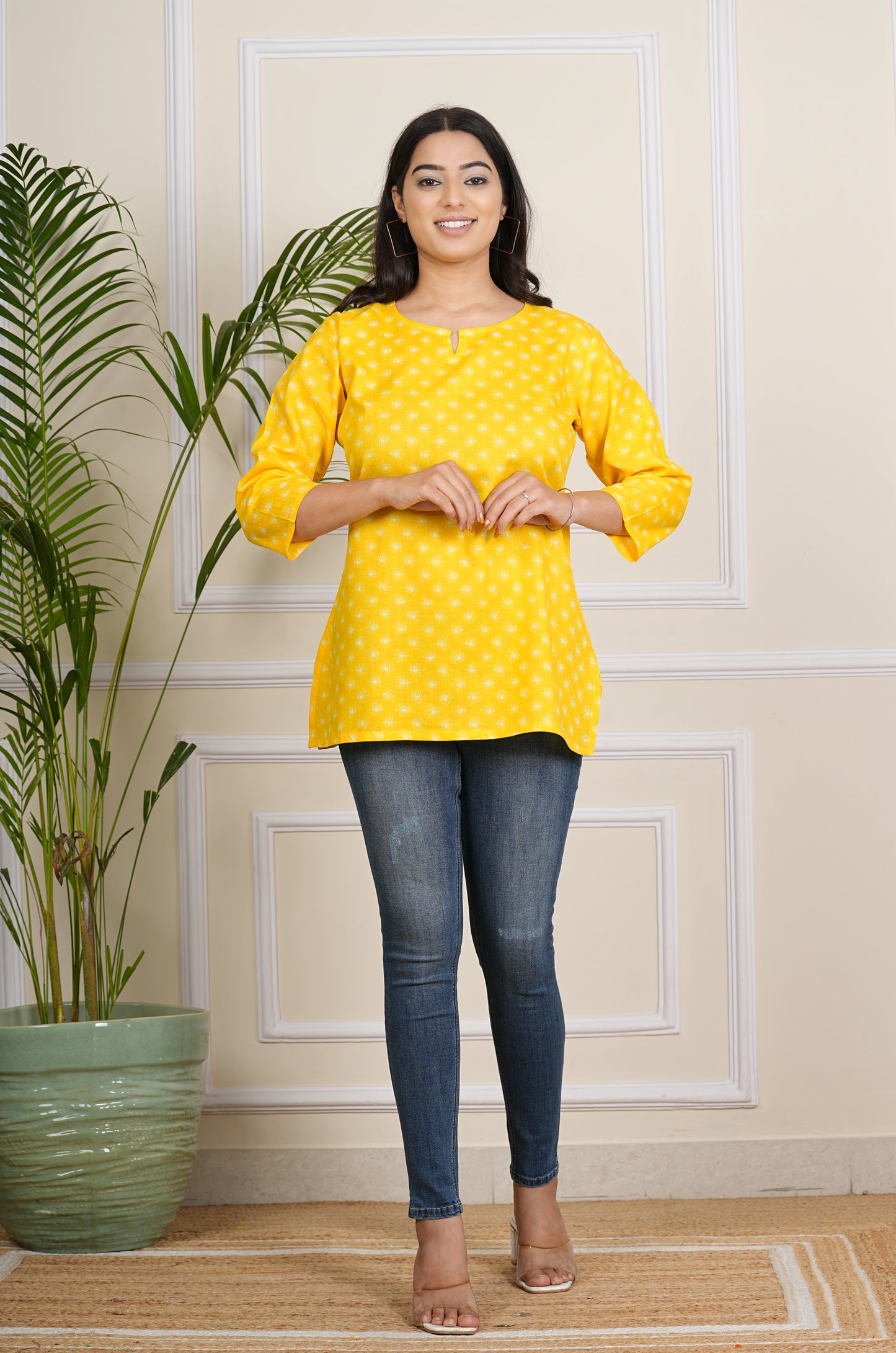 Women's Trending rayon Printed Yellow Short Kurta