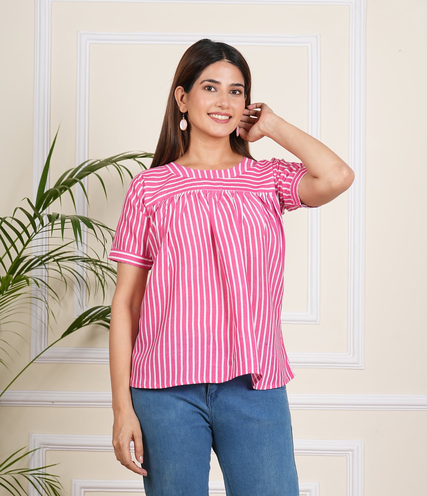 Women Striple Crop Top Regular Fit