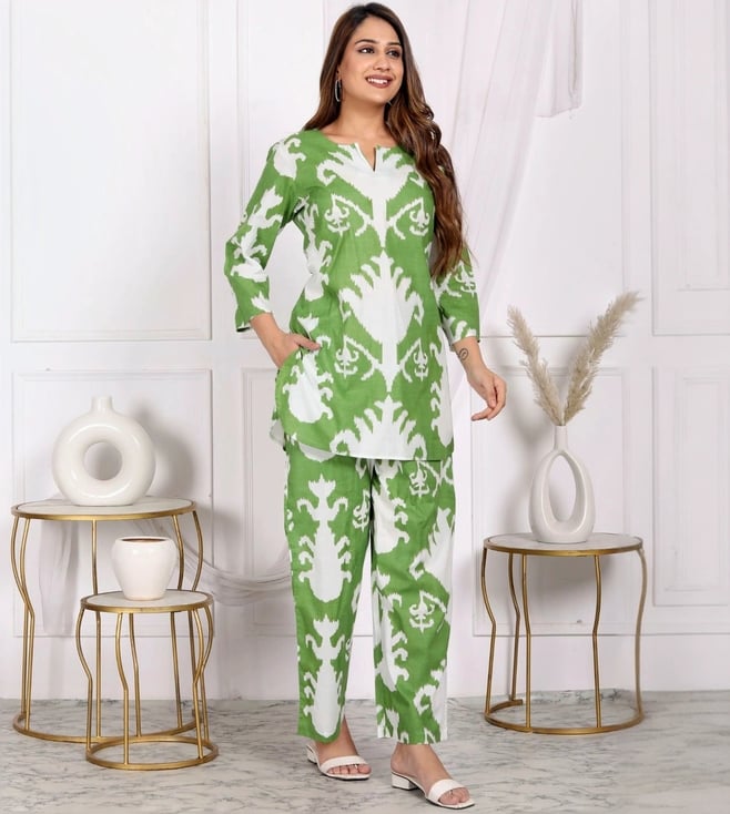 Bellnow Ethnic Ikat Co-ord Set in Fresh Green & White