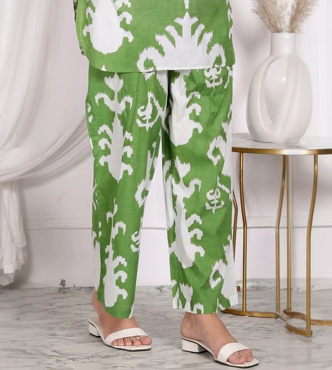 Bellnow Ethnic Ikat Co-ord Set in Fresh Green & White